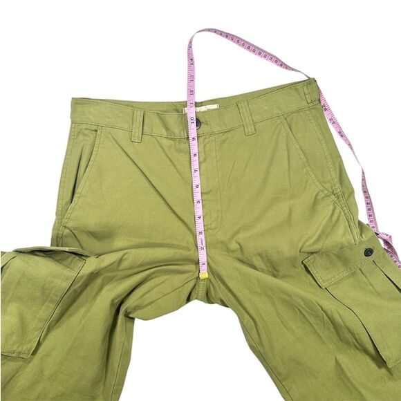Madewell Size 27 Classic Olive Garment-Dyed Low-Slung Straight Cargo Pants - Picture 8 of 10